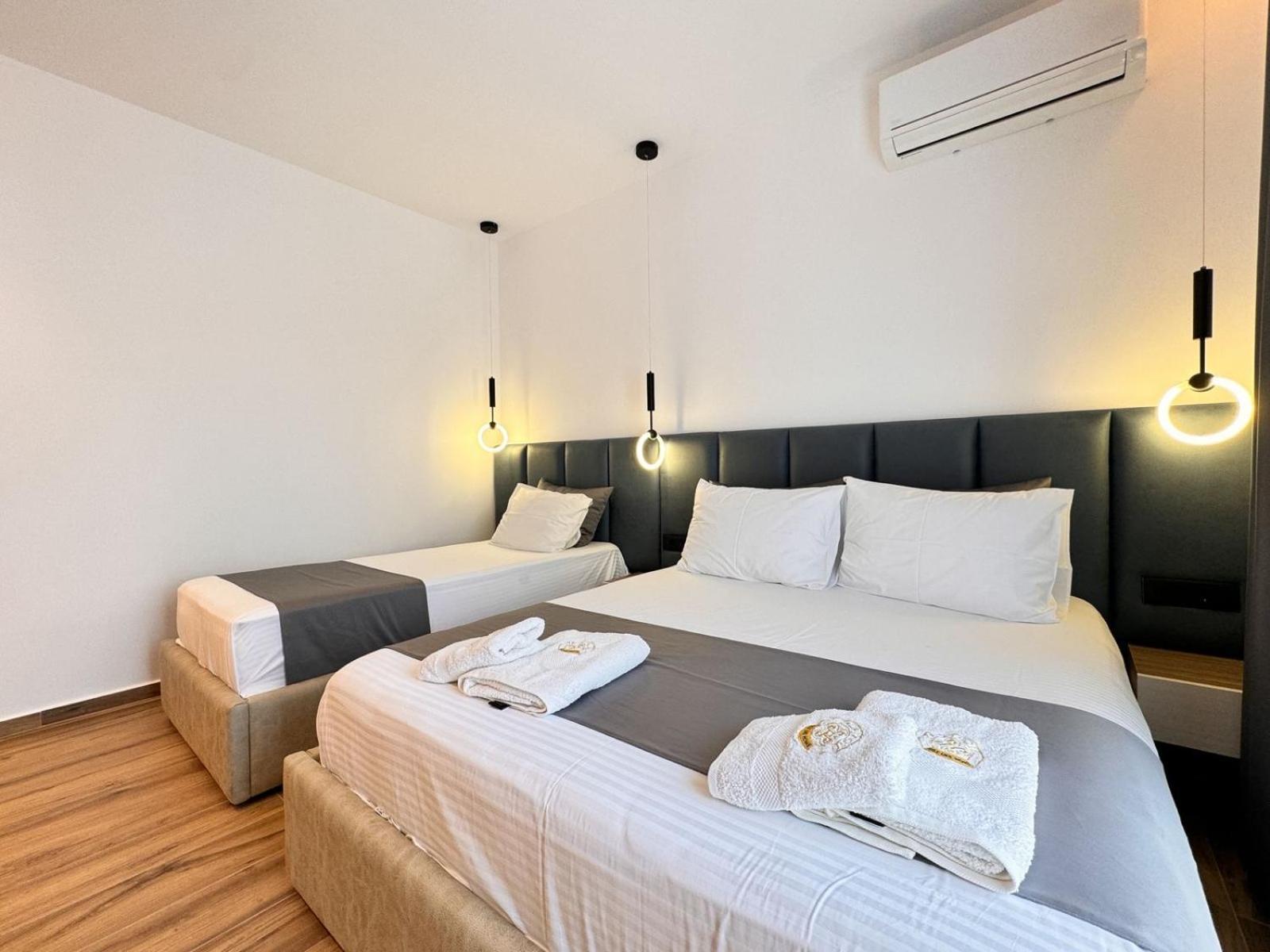 Zacaj Hotel Ksamil Buitenkant foto